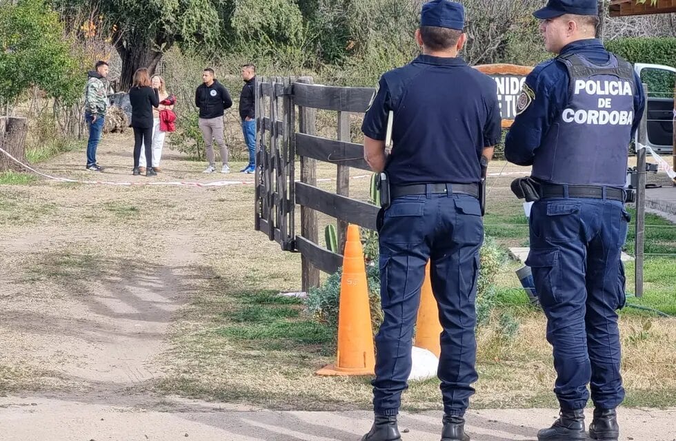 La Policía encontró los cuerpos de un hombre y una mujer en su casa de la localidad de Alta Gracia (La Voz)