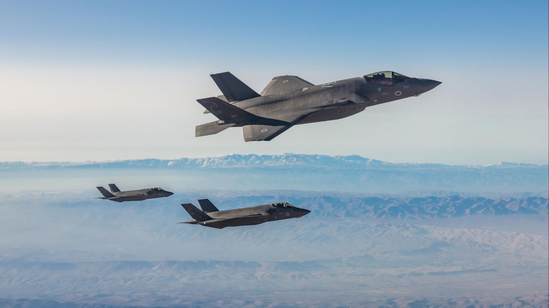 Cazas israelíes en una misión, en medio de la guerra en Medio Oriente (@IAFsite)