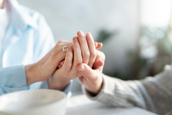 Japón aprueba el primer tratamiento con células madre para tratar el Parkinson: cómo funciona