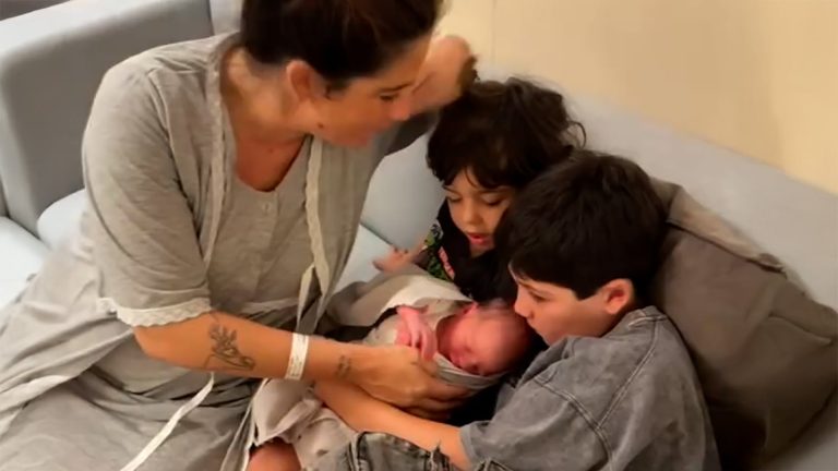 Juana Repetto apuntó contra sus haters y mostró cómo está su cuerpo a dos semanas del parto: “Tengo otras prioridades”