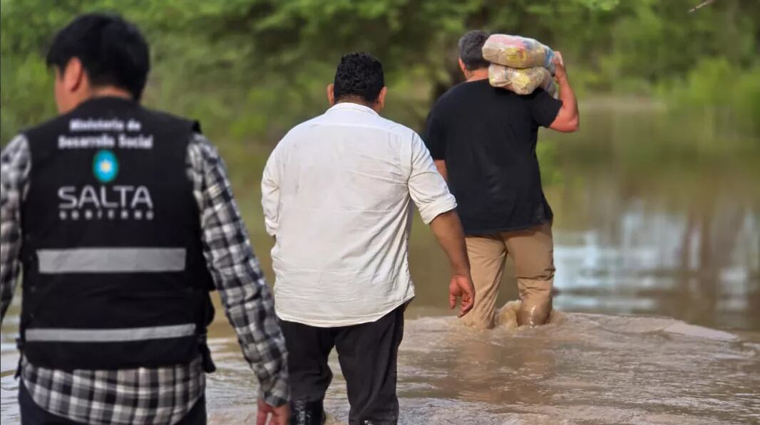 Mientras la comunidad permanece incomunicada, depende de ayuda humanitaria para recibir recursos esenciales (Fuente: Gobierno de Salta)