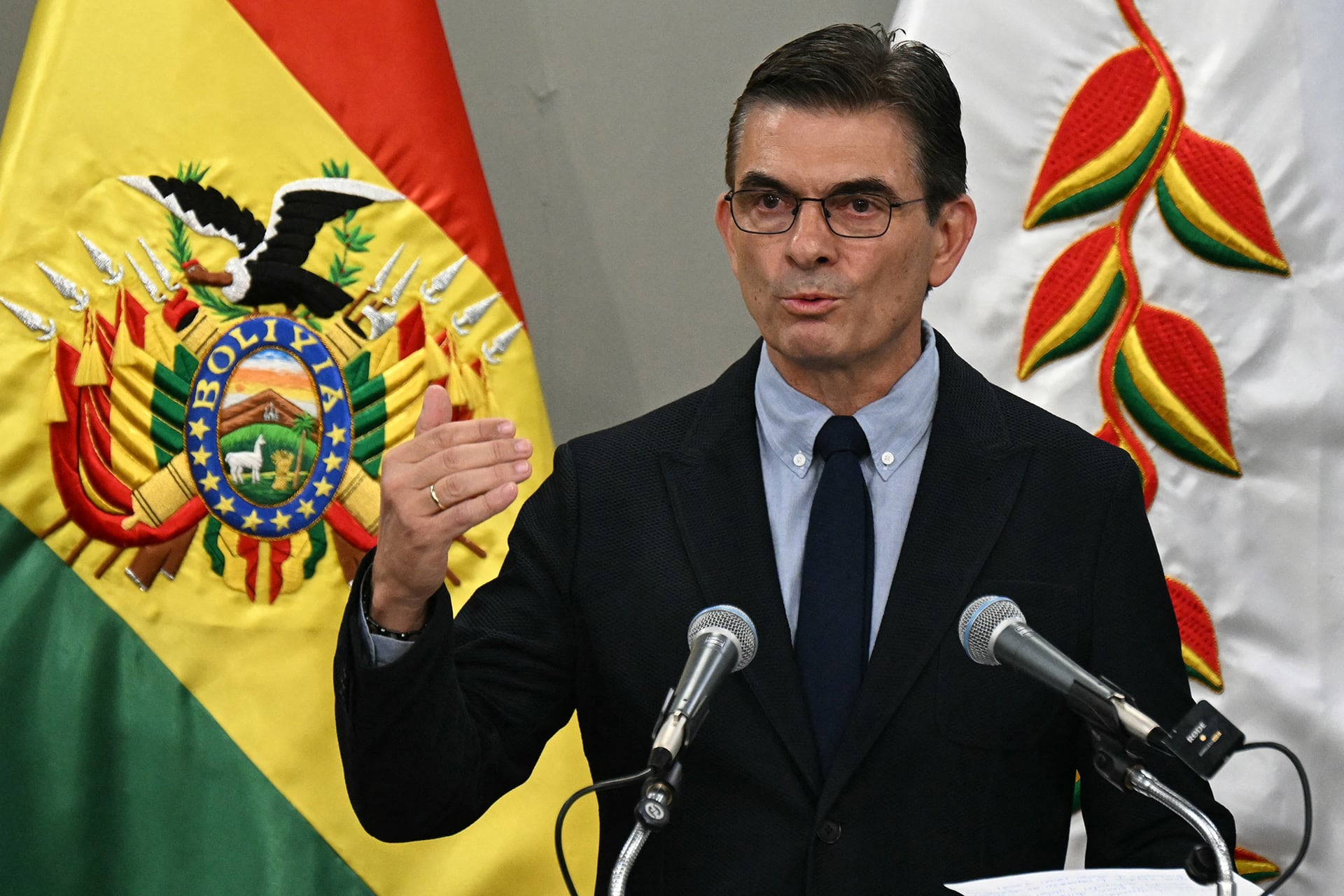 EL presidente de Bolivia, Rodrigo Paz, durante una conferencia de prensa (AIZAR RALDES / AFP)
