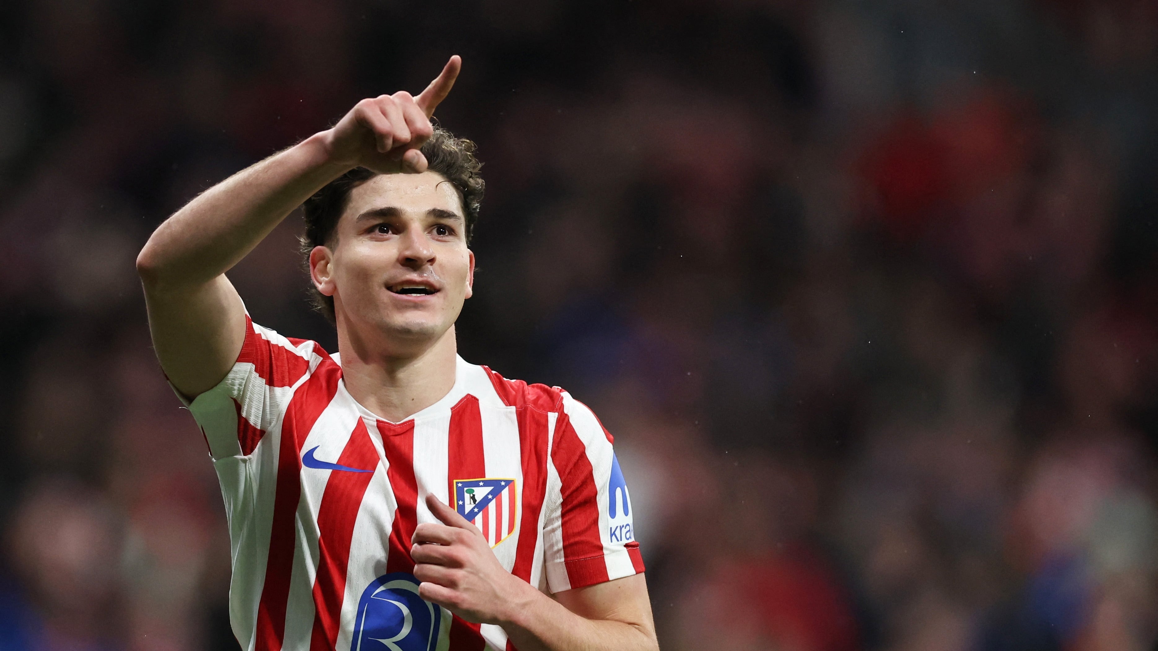 Julián Álvarez se pronunció sobre su futuro recientemente y generó polémica en España (Reuters)