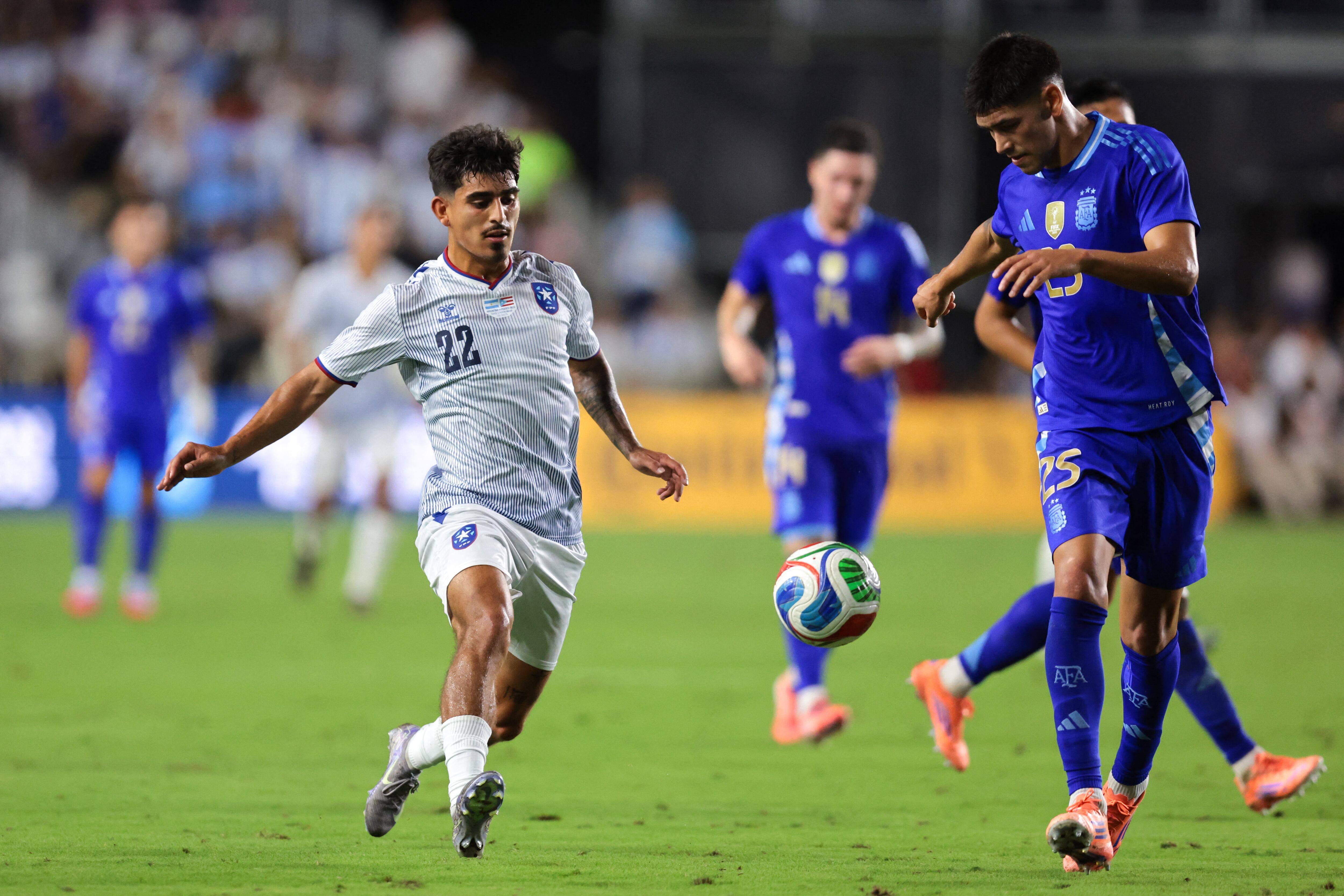 Lautaro Rivero ya debutó en la selección argentina y tiene varios pretendientes de Europa (Mandatory Credit: Sam Navarro-Imagn Images)