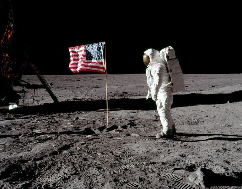 El astronauta Buzz Aldrin posando en la luna Jul 20, 1969. Neil Armstrong/NASA/Handout via REUTERS