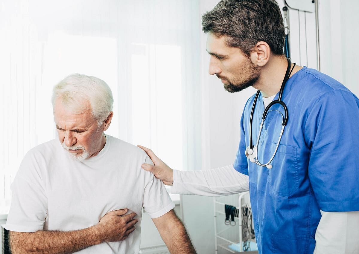 La opinión de otras personas puede influir en cómo te sientes respecto al dolor y los desafíos mentales