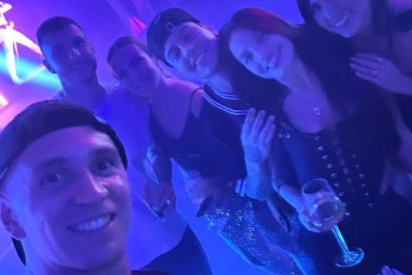 La polémica versión sobre la pelea de Tini Stoessel con Emilia Mernes ¿por Rodrigo de Paul?: “Habría chats”