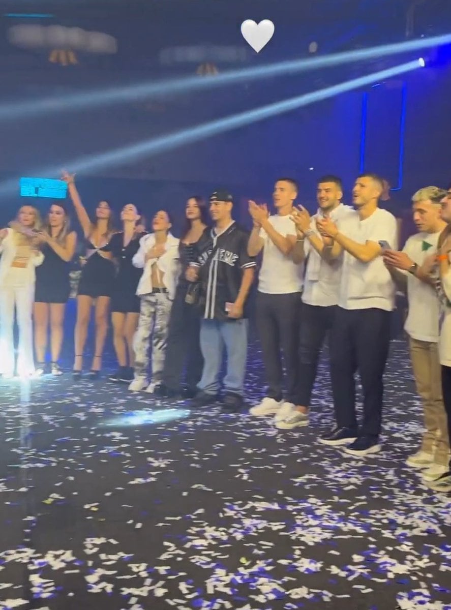 Los unfollows de Tini Stoessel, María Becerra y Antonela Roccuzzo a Emilia Mernes dispararon rumores sobre una ruptura en el grupo