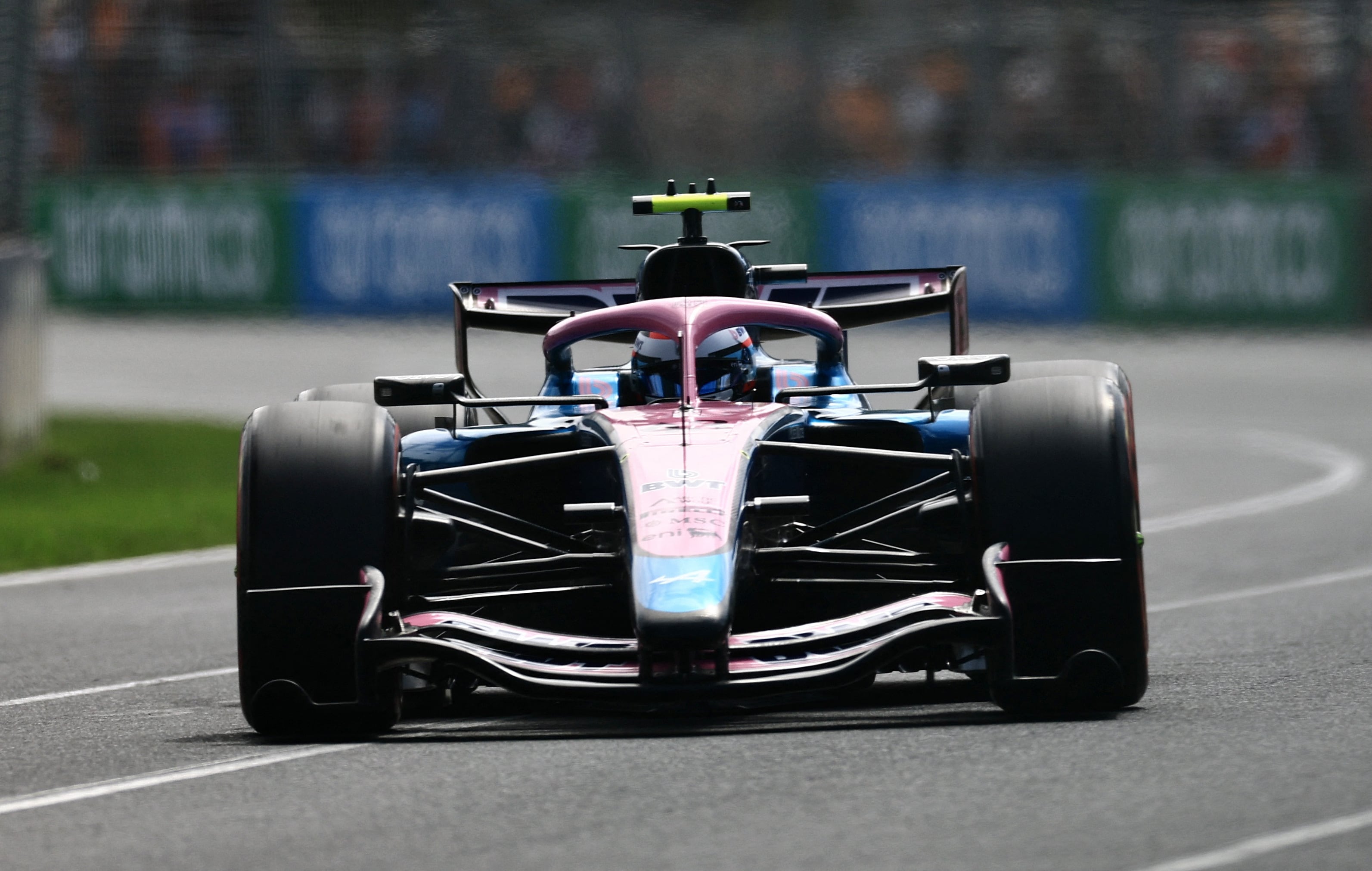 Franco Colapinto afrontó la primera clasificación de la temporada 2026 con el Alpine A526 (REUTERS/Mark Peterson)