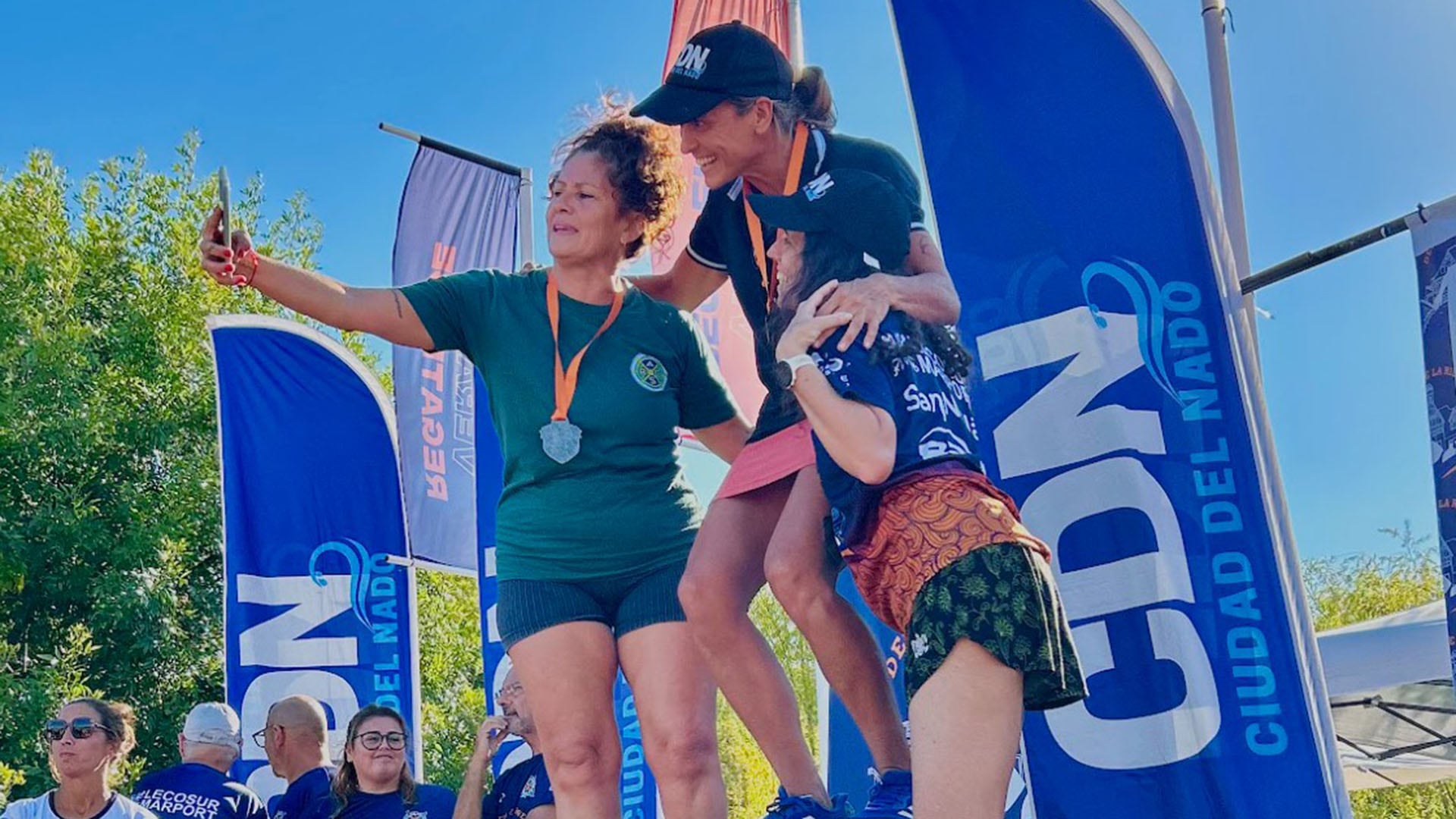 Noelia Petti destaca como referente de la natación en aguas abiertas argentina por su constancia y su inicio tardío en el alto rendimiento.