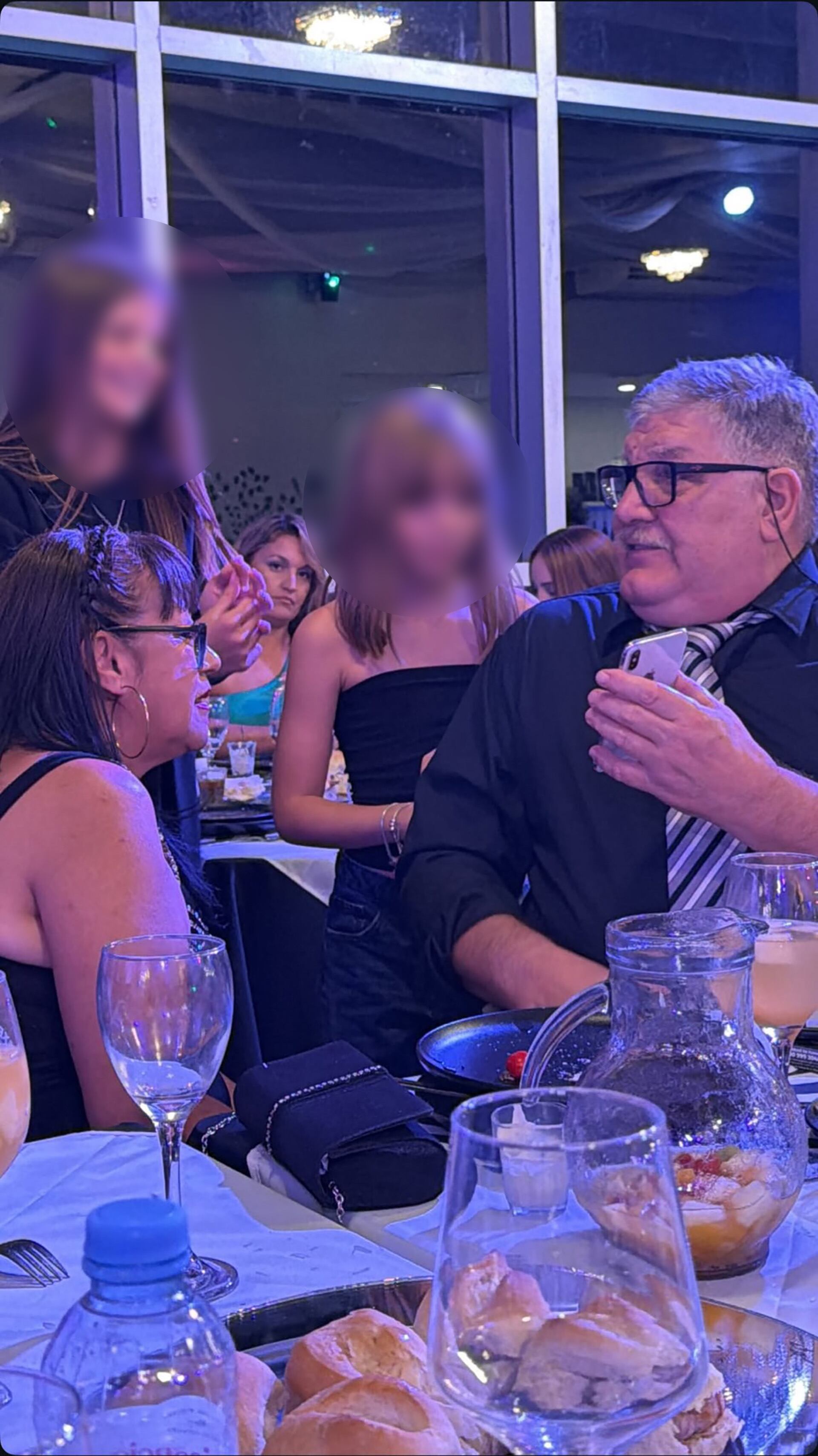 Las niñas volvieron a Rosario y se reencontraron con su abuelo Juan (X)