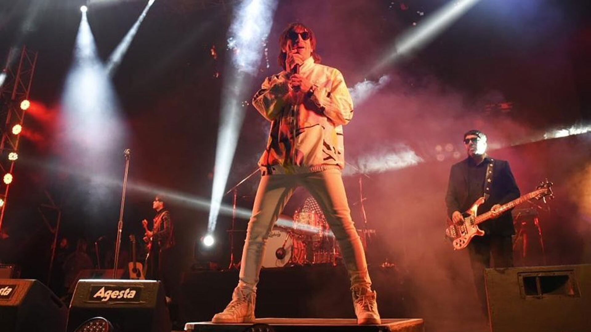 Turf, la banda liderada por Joaquín Levinton, se suma al line up de este viernes