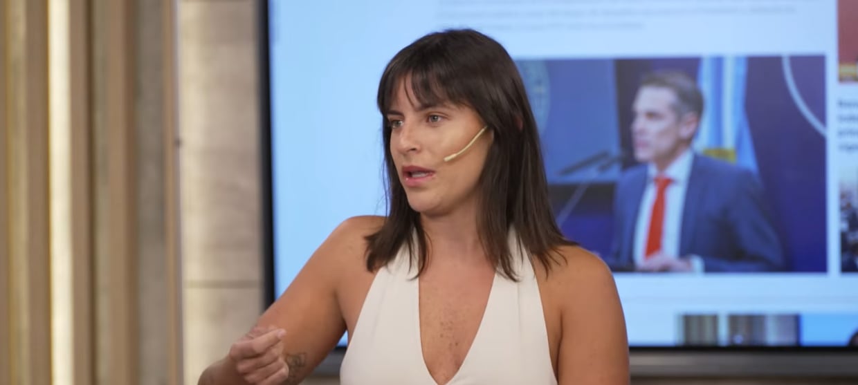 El debut profesional de Lola del Carril como relatora de fútbol femenino en la Televisión Pública marcó un antes y un después en su trayectoria