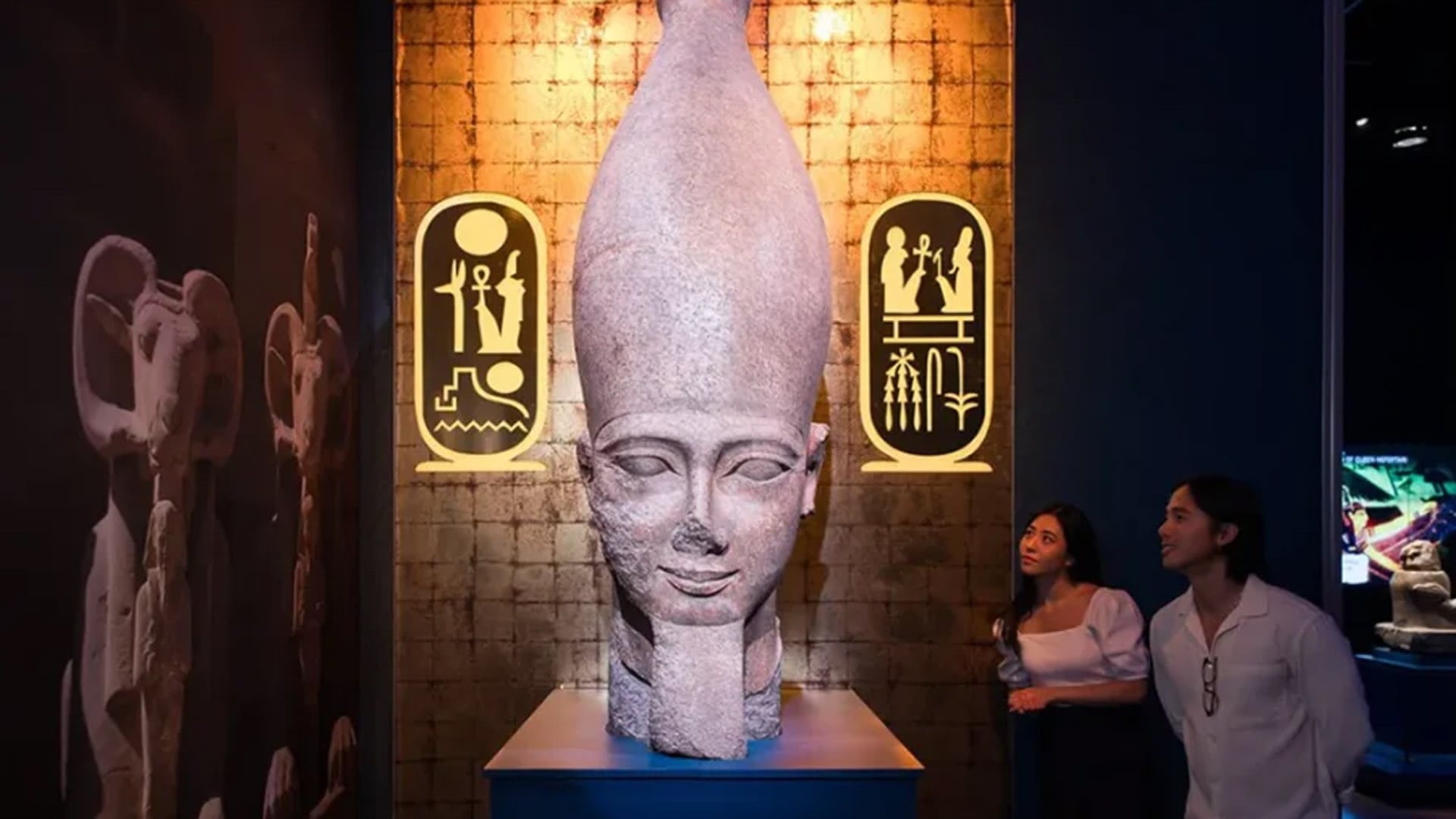 Los tesoros de Ramsés II se muestran en Londres: así es la exposición que revive el esplendor de Egipto