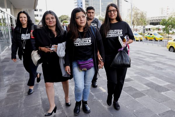 Magnicidio de Fernando Villavicencio: apoyo del buró de RC y de su exesposa a la tesis de que el caso fue “armado”