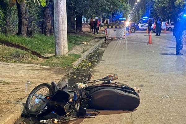 Mar del Plata: un joven manejaba borracho a alta velocidad, chocó a otro auto y amenazó a las víctimas