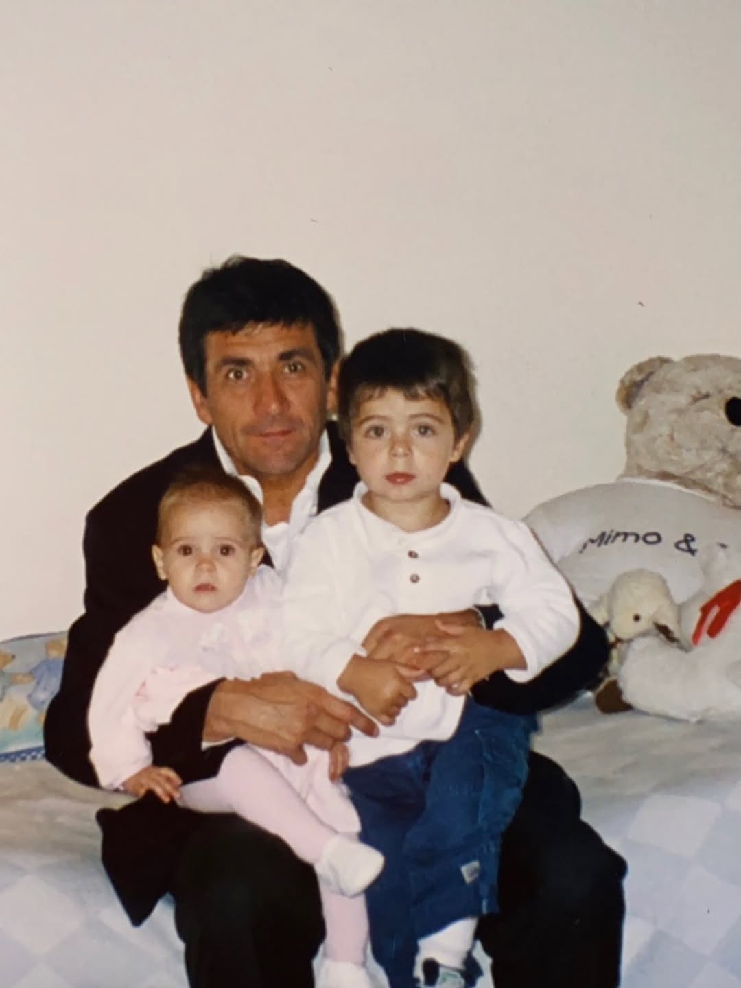 Una postal íntima junto a Marcos Gastaldi y su tío Rocco, rodeada de afecto desde sus primeros años