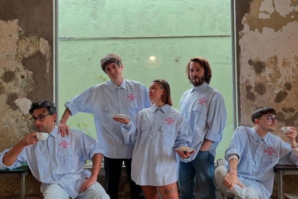 Martín Piroyansky habló con Infobae en Vivo y contó el peculiar motivo por el que abrió un bar de sándwiches de miga