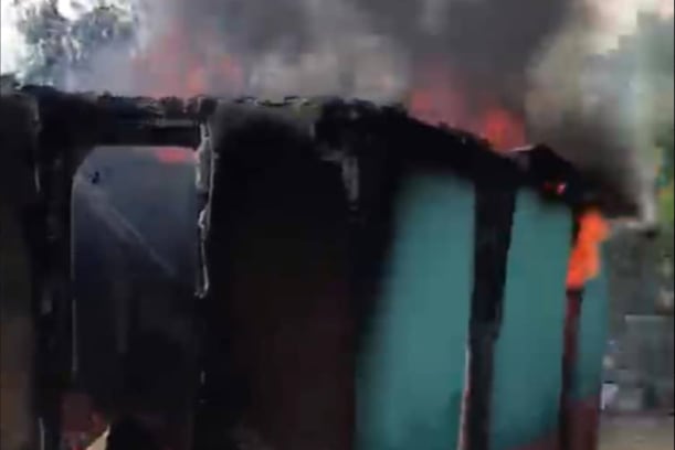 Masacre en Haití: al menos 20 muertos y decenas de casas incendiadas por un ataque de pandilleros en Jean-Denis