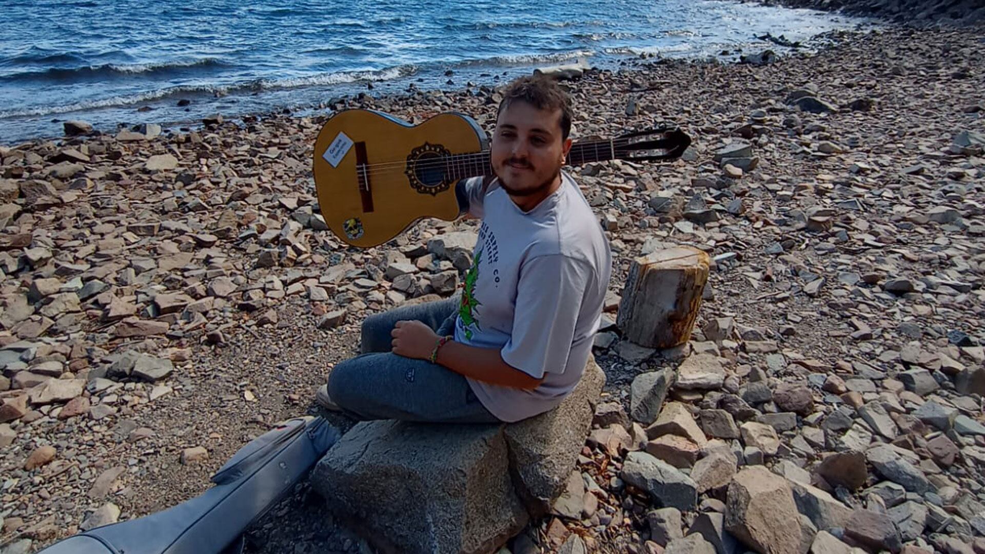 Manuel López, joven repartidor de 30 años, fue asesinado por una banda de motochorros para robarle el celular en Tres de Febrero, el 26 de mayo de 2024