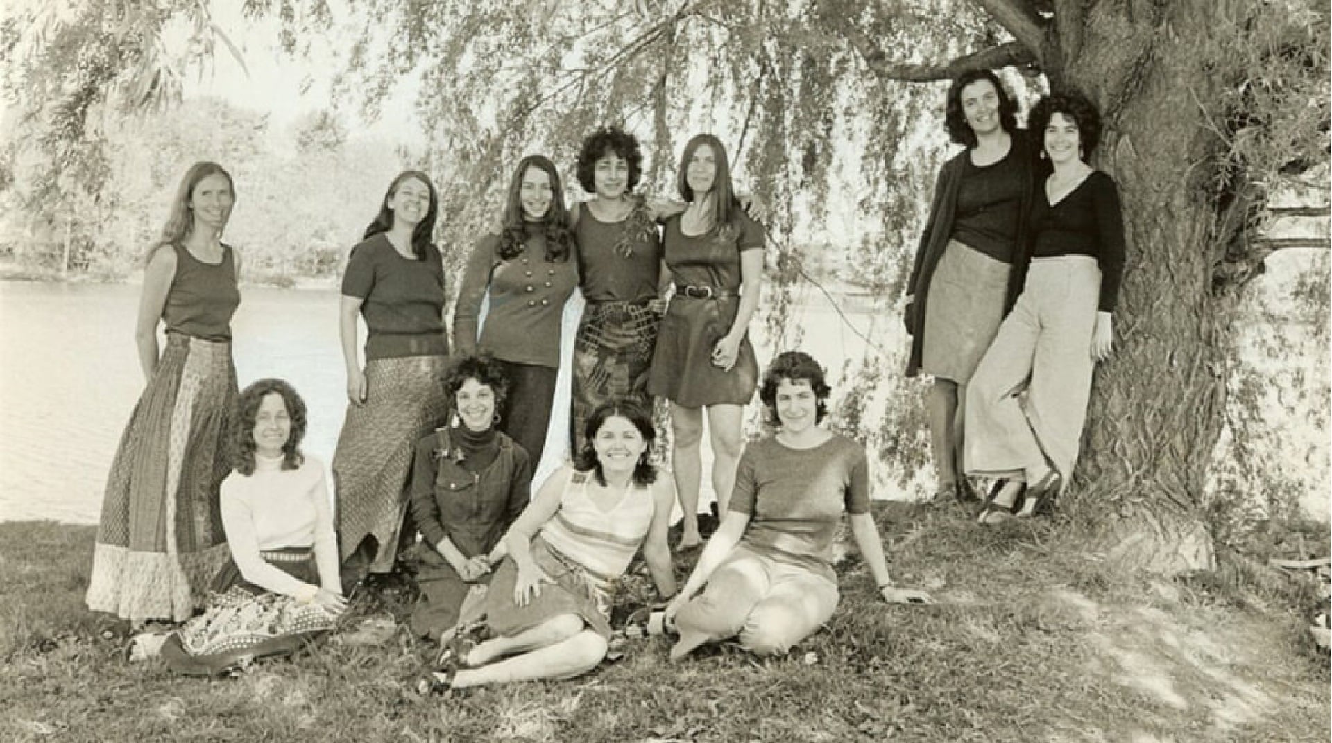 El Colectivo del Libro de la Salud de las Mujeres de Boston, autoras de