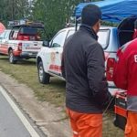 Neuquén: dos hombres que remaban en tablas en el río Limay terminaron colgados de una rama y debieron ser rescatados