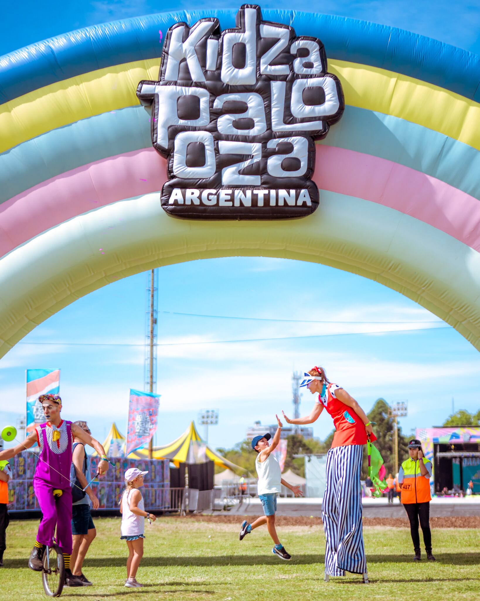 Panam compartió cómo el cariño de sus seguidores, niños y familias, la motiva a continuar su carrera musical (Prensa Lollapalooza)