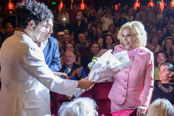 Quiénes son los invitados de Mirtha Legrand y Juana Viale para el fin de semana