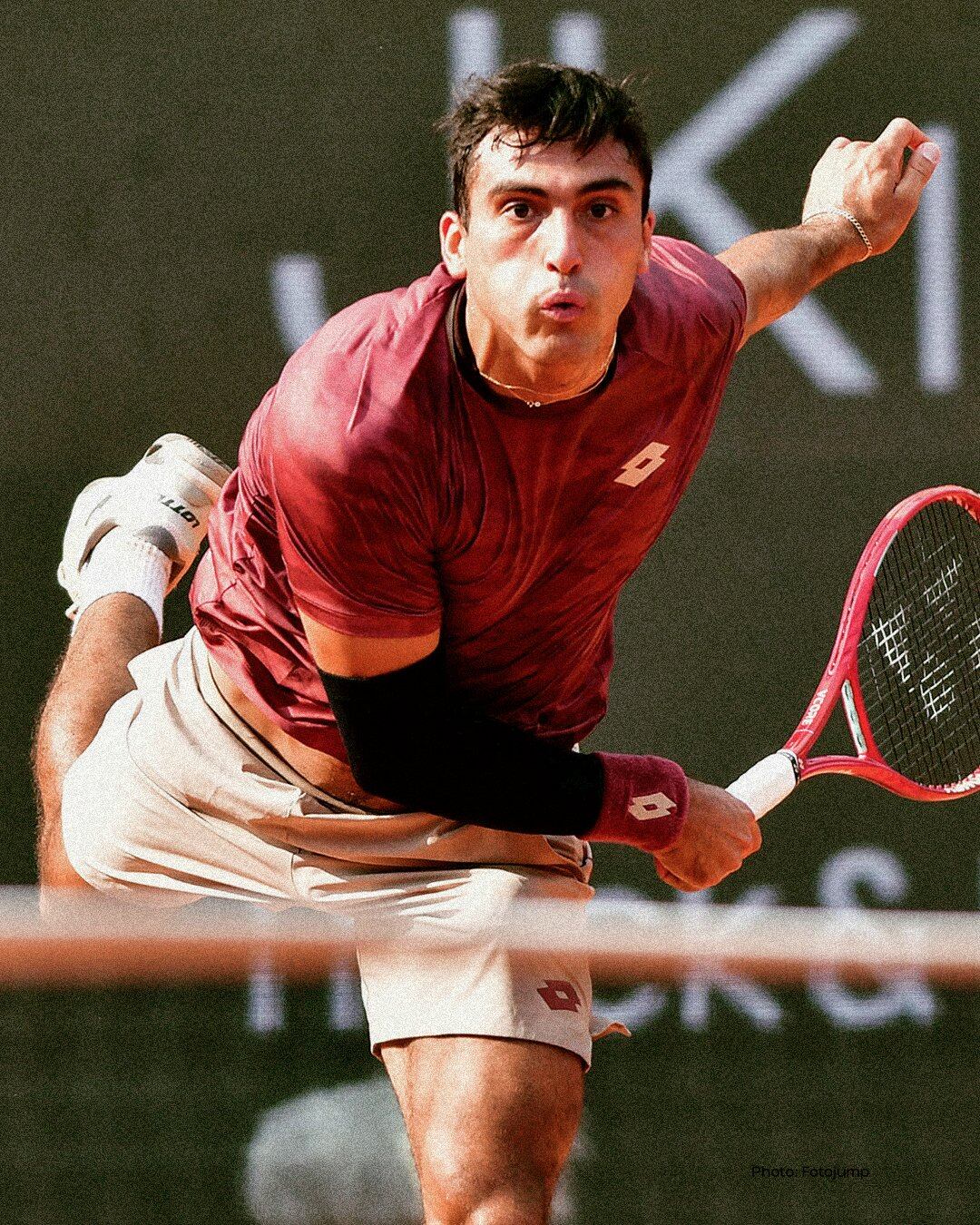 Román Burruchaga revirtió un partido adverso y levantó un nuevo título en Brasil (Fuente: @ATPChallenger) 