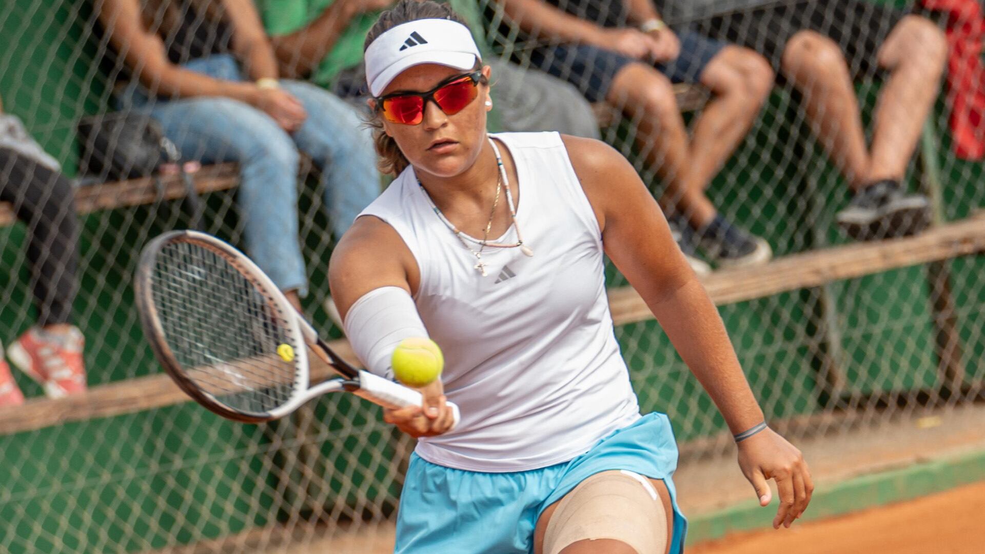 Luisina Giovannini y Martina Capurro definen el título del W35 de Junin