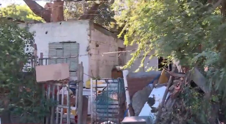 Su padre le dio una golpiza, vio que no respiraba y lo tiró en una zanja: el brutal crimen que conmociona a Uruguay