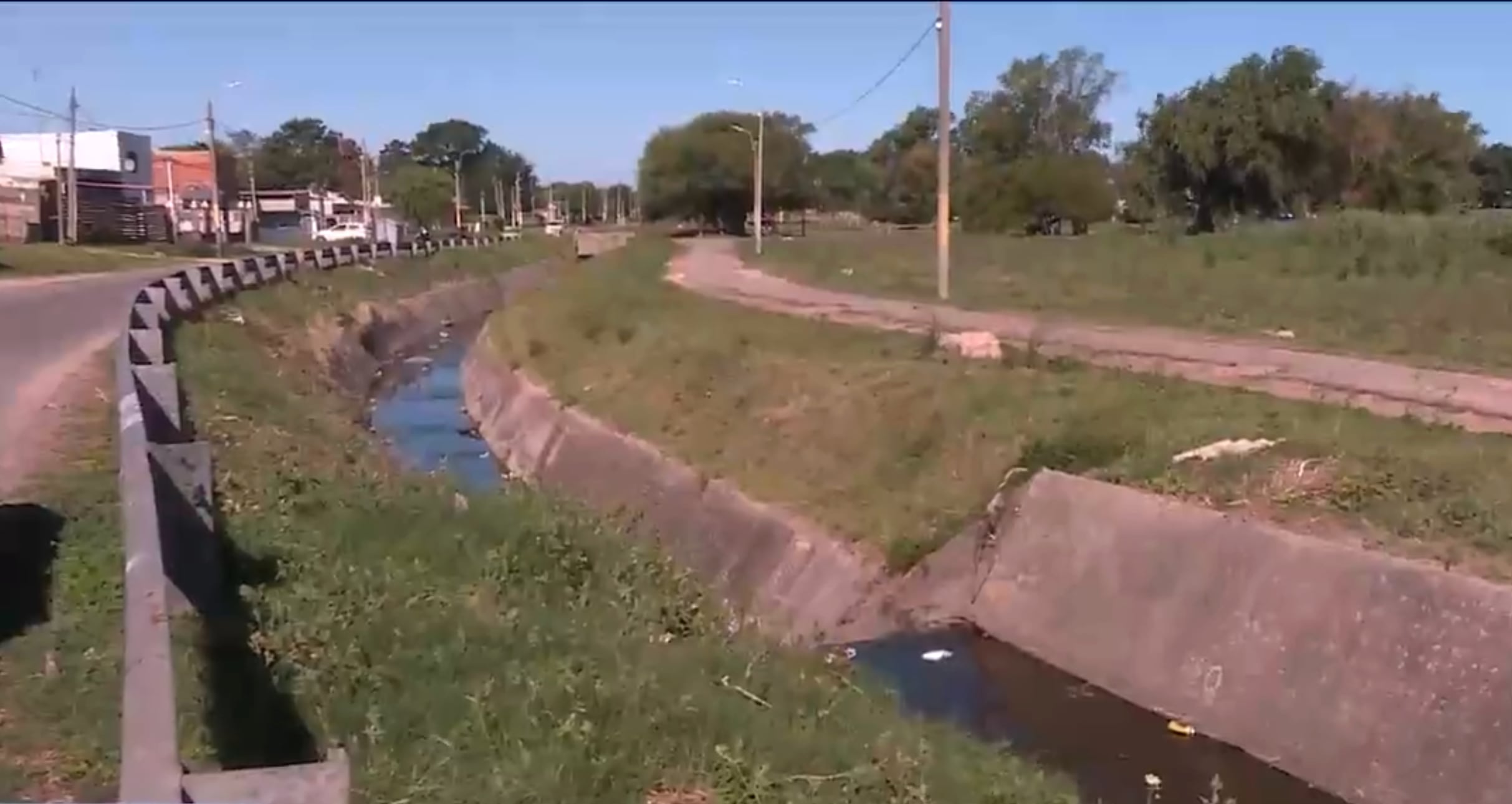 Jonathan Correa fue asesinado por su padre y apareció en una zanja en Uruguay (Captura Telemundo/Canal 12)