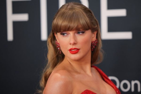 Taylor Swift, la mujer récord: con USD mil millones en ventas, sus vinilos superaron un récord de hace 40 años
