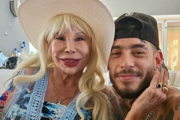 Ulises Bueno anunció que se recuperó del problema de salud que lo obligó a suspender un show hace 24 horas: “En condiciones”