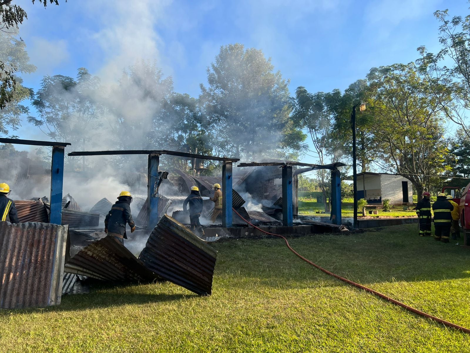 Un chico de 13 años fue acusado de incendiar intencionalmente un colegio en Misiones