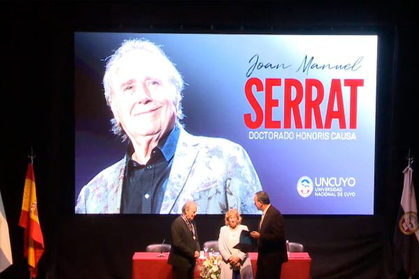 “Una canción de María Elena Walsh, querida amiga”: Joan Manuel Serrat volvió a cantar en Mendoza