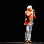 Una infancia pobre, una bancarrota y quince años sin poder cantar por un cuadro de estrés: la vida de Sergio Denis, fuera del éxito