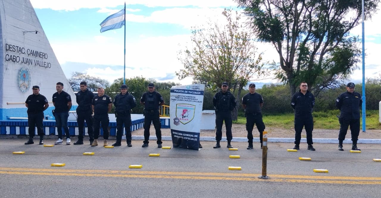Una joven de 23 años fue detenida en Corrientes con casi 90 kilos de cocaína escondidos en su auto