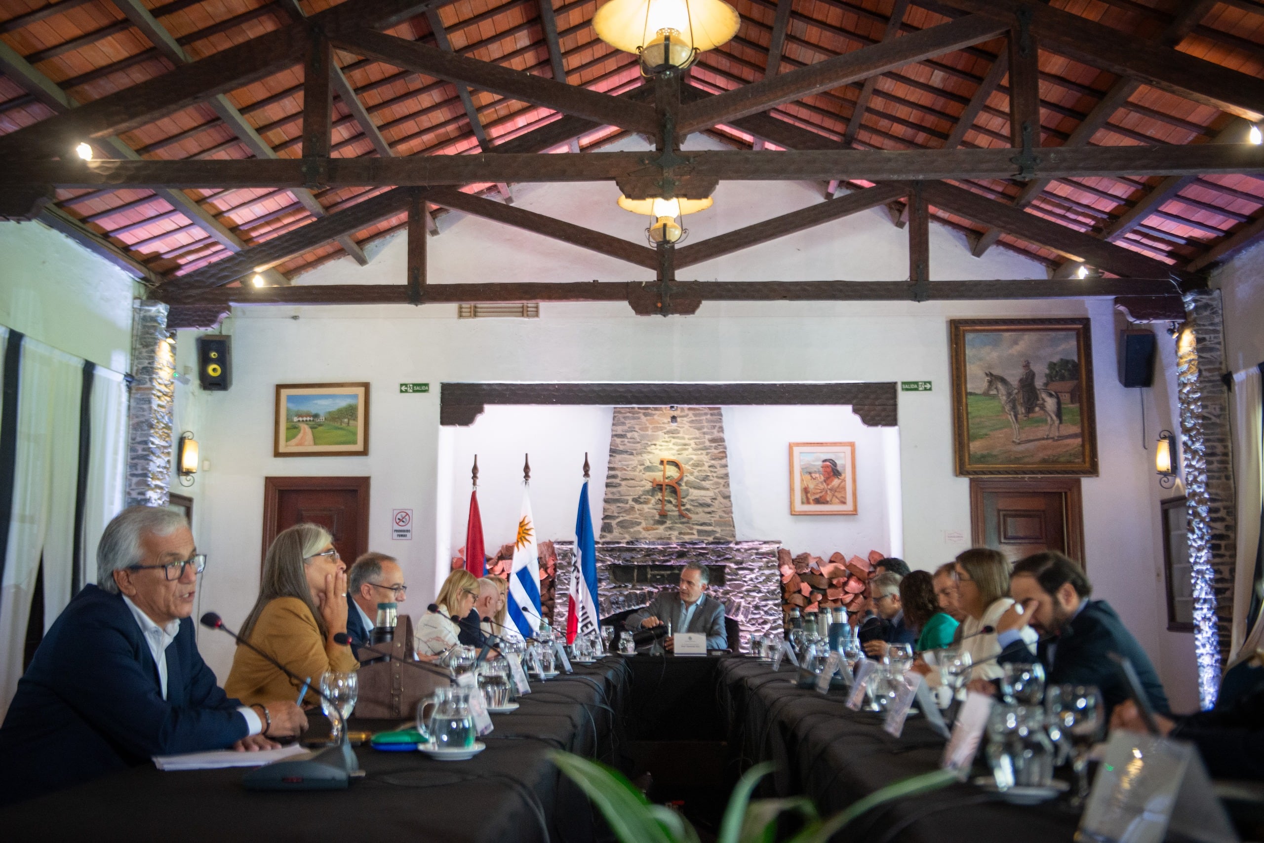 El presidente de Uruguay, Yamandú Orsi, en una reunión de su Consejo de Ministros (Presidencia)