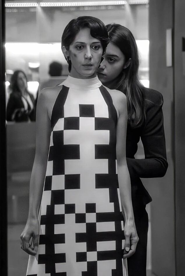 Two People Exchanging Saliva (en español Dos personas intercambiando saliva; en francés, Deux personnes échangeant de la salive) se impuso como Mejor Cortometraje de Ficción en la ceremonia en los Premios Oscar (Everett Collection)