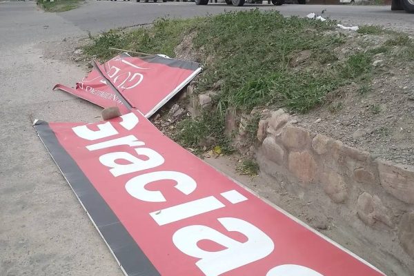 Voladura de techos y árboles caídos: un temporal provocó destrozos en el sur de Córdoba