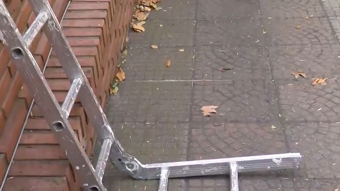 El Sistema Integrado de Emergencias Sanitarias trasladó al trabajador herido al Hospital HECA, donde confirmaron su fallecimiento por politraumatismos