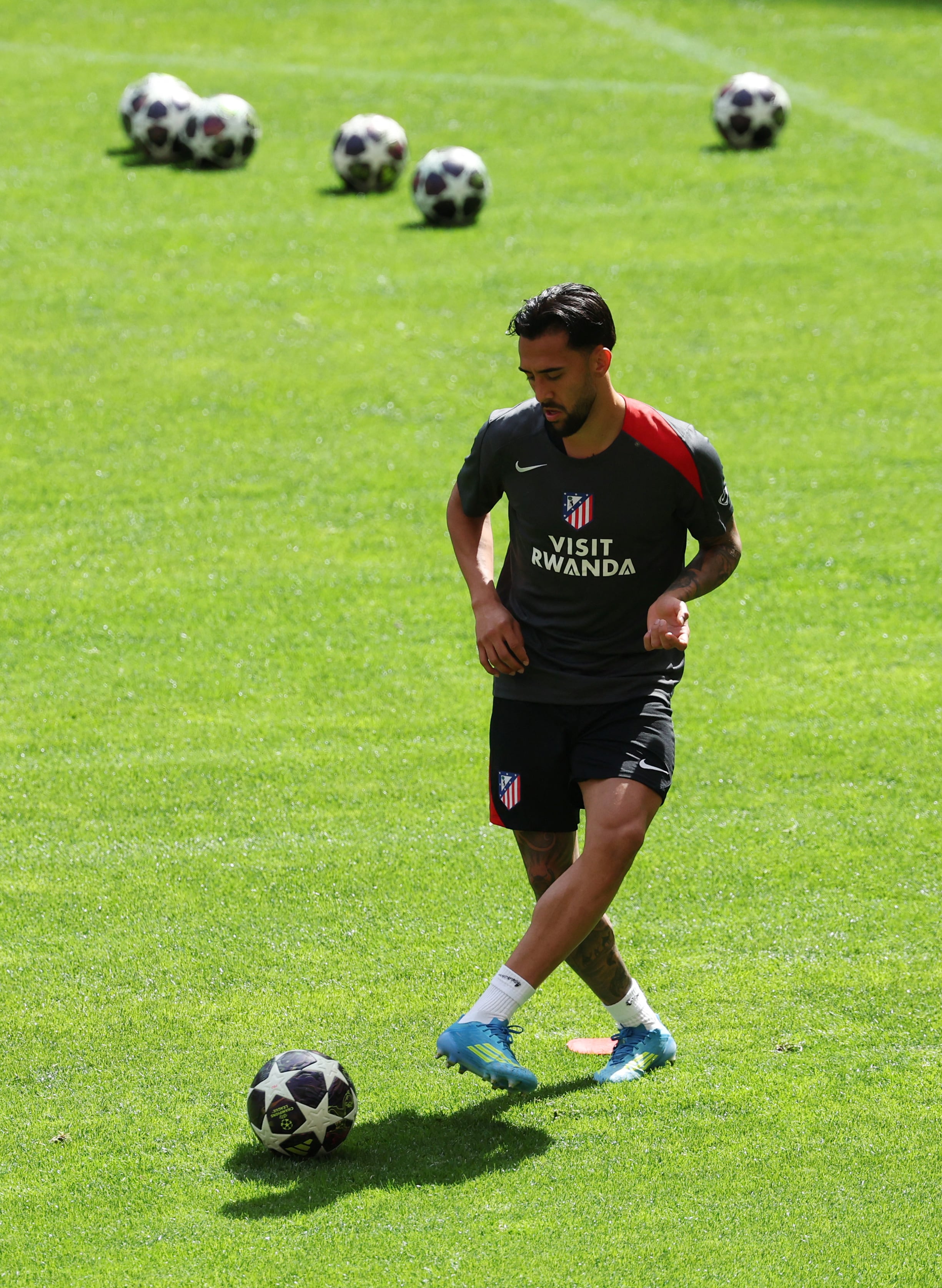 Nico González en el último entrenamiento del Atlético de Madrid (REUTERS/Violeta Santos Moura)