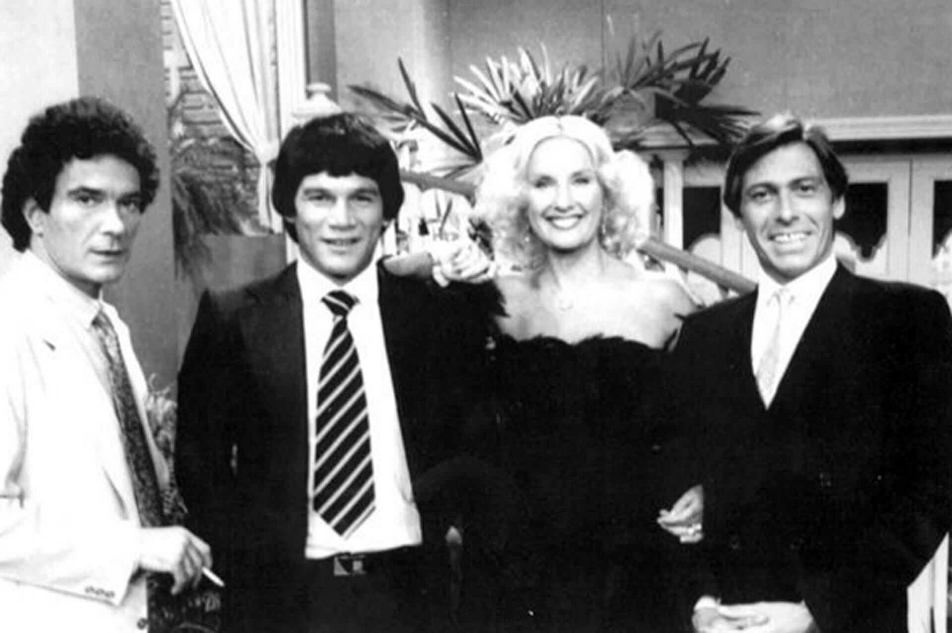 En el programa de Mirtha Legrand junto a Carlos Monzón y Andrés Percivale