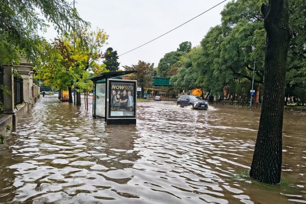Aprobaron el nuevo plan nacional para enfrentar desastres naturales: el 60% de los hechos registrados son inundaciones
