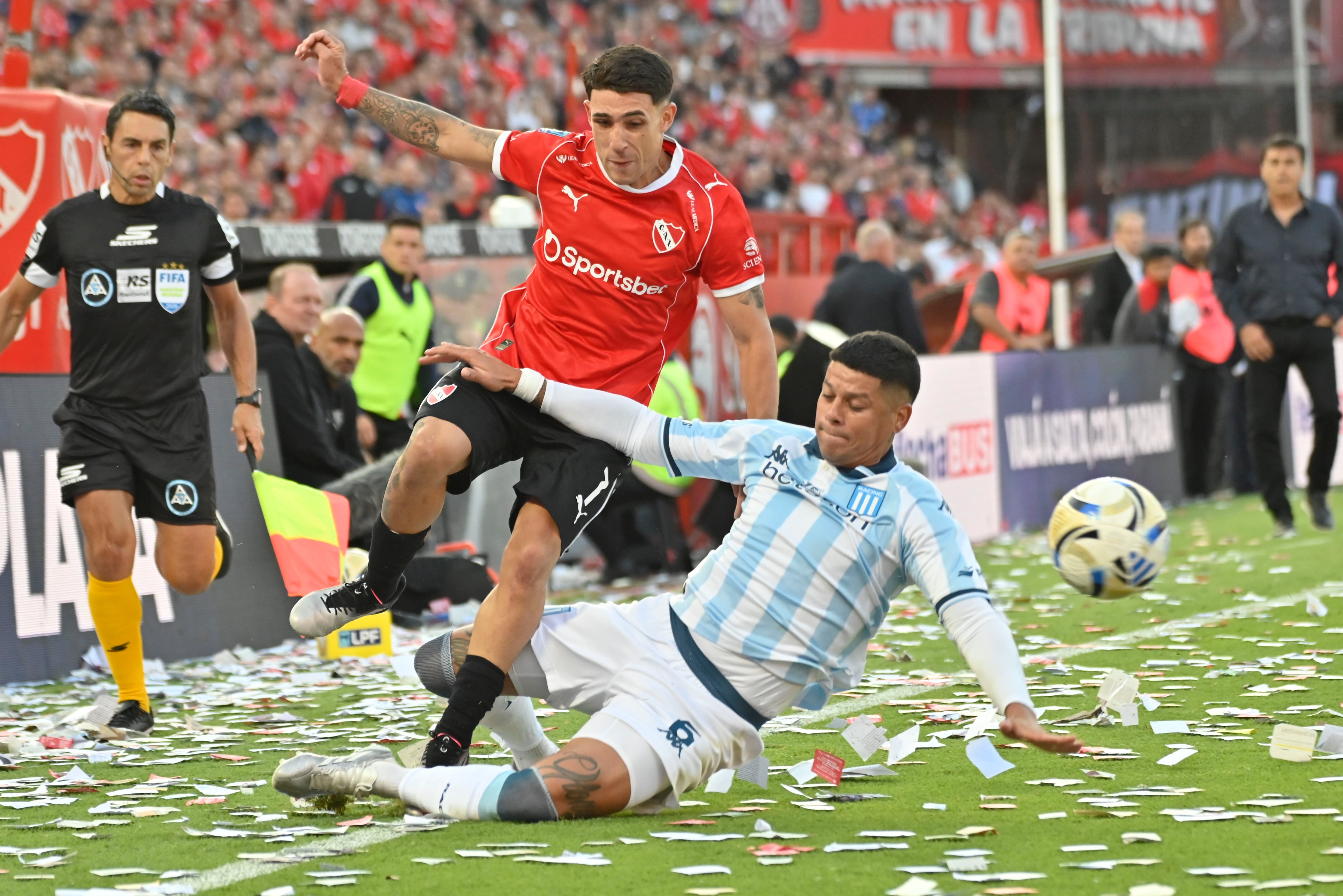 Independiente y Racing protagonizaron un nuevo clásico de Avellaneda en el Estadio Libertadores de América (Fotobaires)