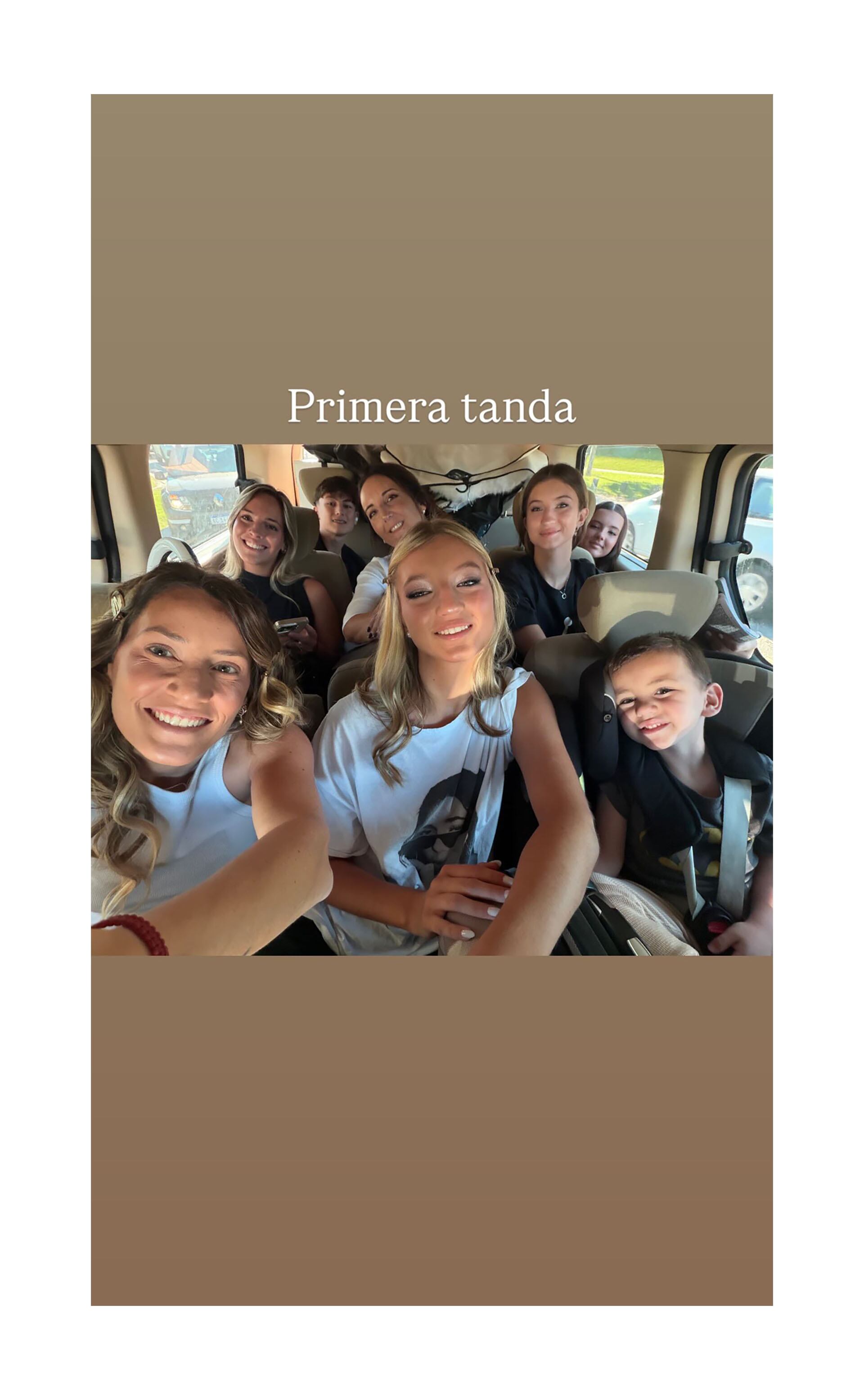 Allegra Cubero, Mica Viciconte, el pequeño Luca y amigas íntimas de la cumpleañera en marcha rumbo a la fiesta (Instagram )