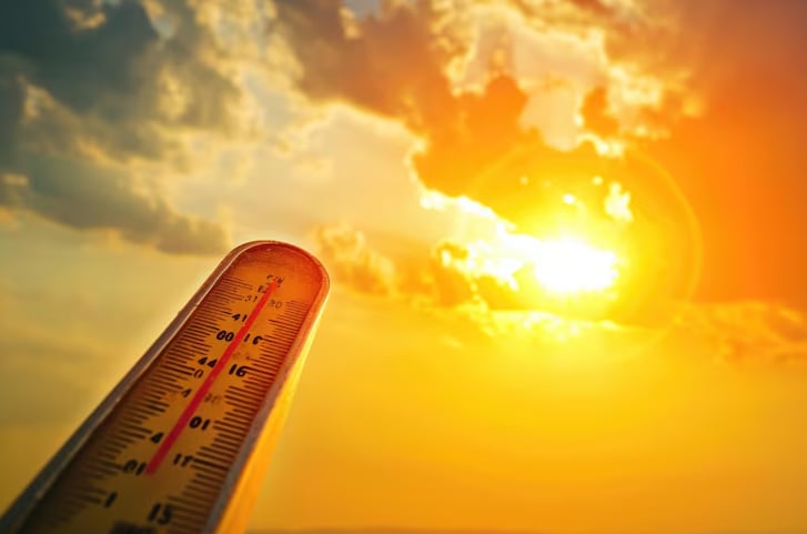 La investigación de la Universidad de Xiamen usó métodos de aprendizaje automático para analizar el impacto del clima extremo sobre la salud cardiovascular. (Freepik)