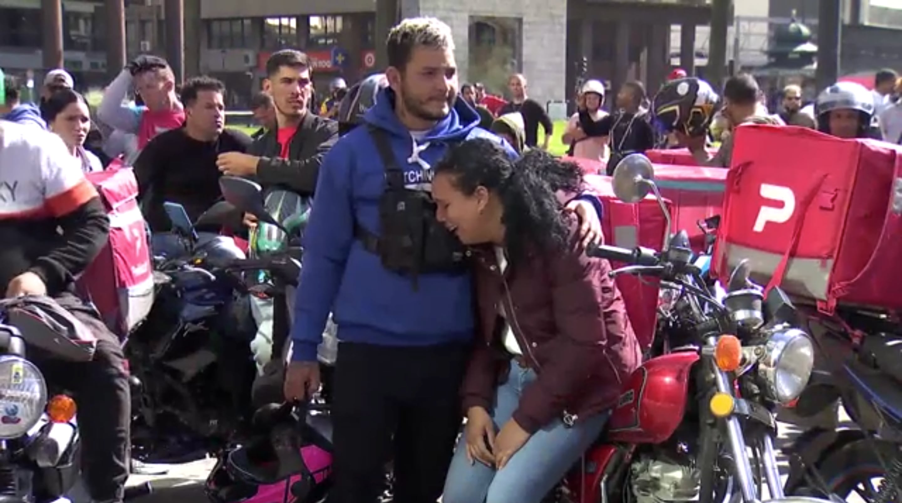 Conmoción por la muerte del delivery José Cuellar, en Uruguay (Captura Subrayado/Canal 10)