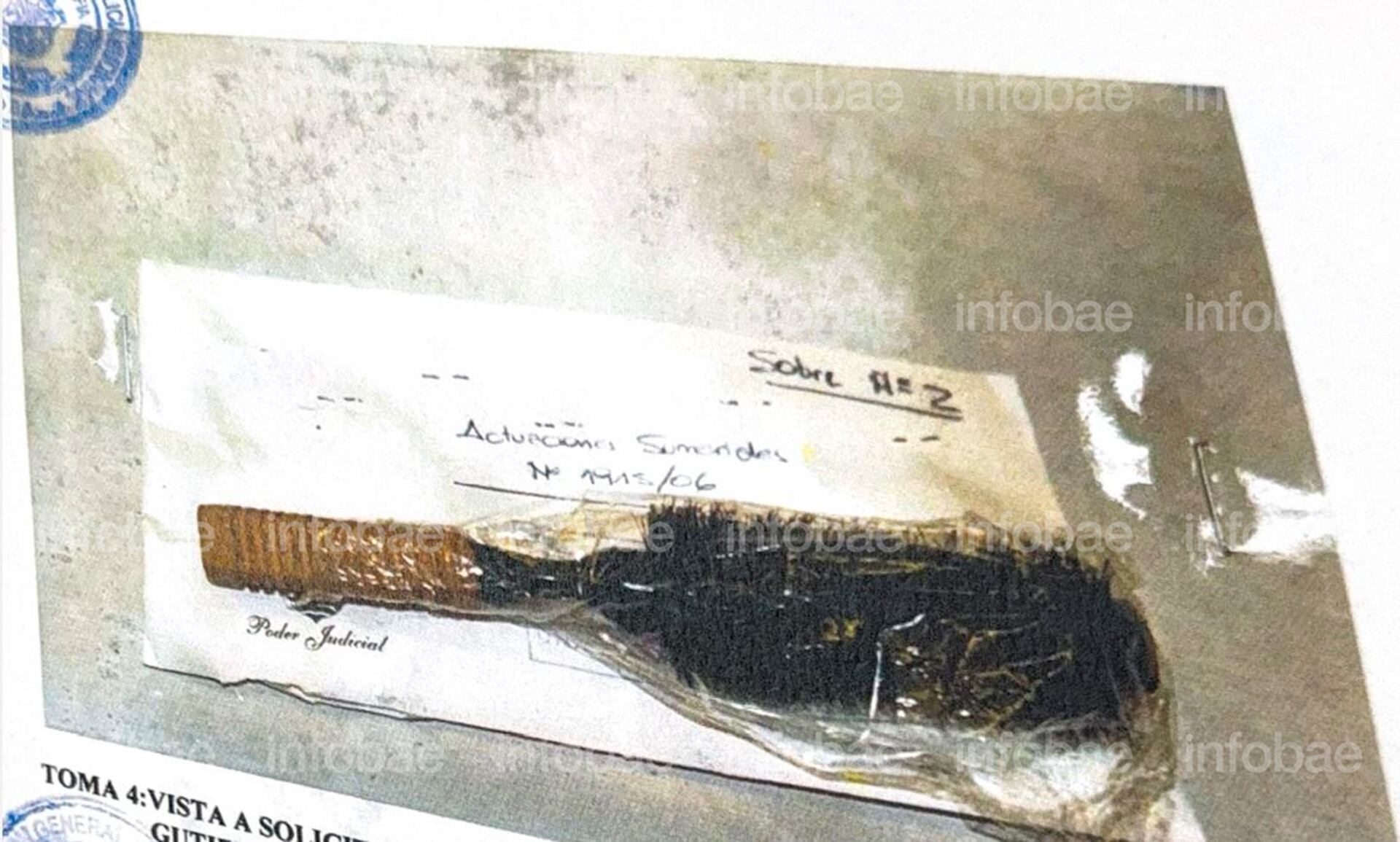 Más evidencias recolectadas en la escena del hecho